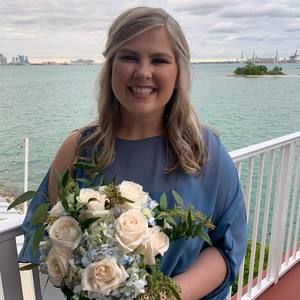 Meet your Posher, Danielle